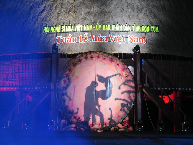 ttxvn_nghe thuat mua 2.jpg