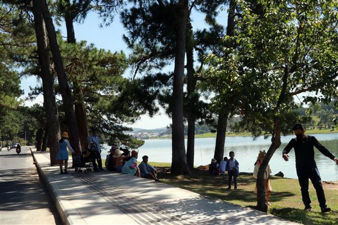 Các địa phương từng bước phục hồi du lịch sau dịch COVID-19 ảnh 2