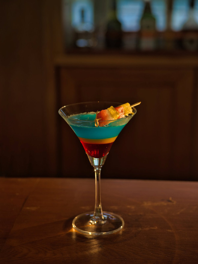 Cocktail Cái Răng. Pha chế cocktail đặc biệt theo công thức từ các chuyên gia 5 sao ảnh 4