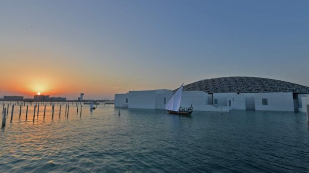 Bảo tàng Louvre Abu Dhabi - "kỳ quan ánh sáng" ở Trung Đông ảnh 2