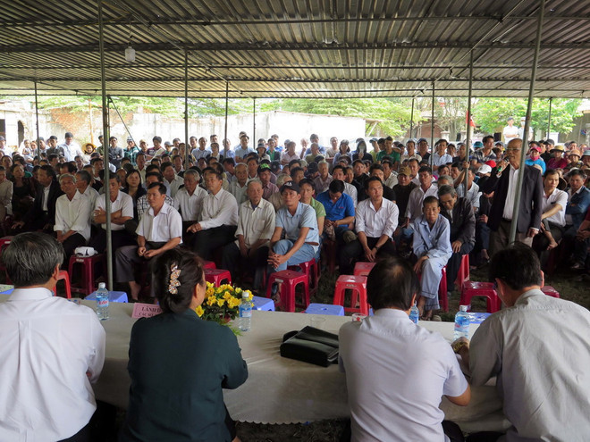 Lãnh đạo Đà Nẵng đối thoại với người dân về nhà máy thép gây ô nhiễm ảnh 1