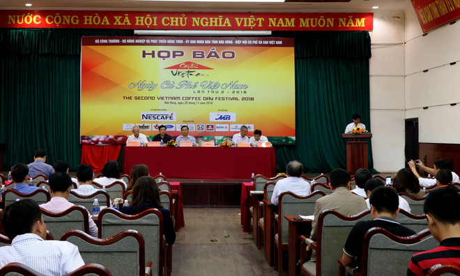 Thưởng thức càphê miễn phí tại "Ngày càphê Việt Nam" ở Đắk Nông ảnh 1