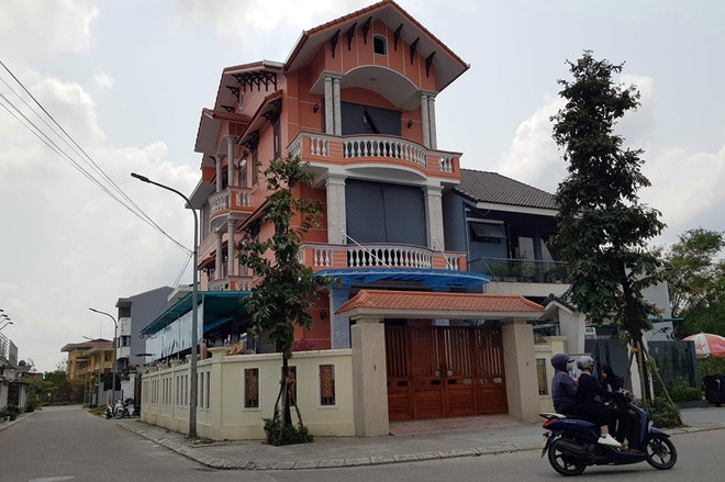 Kiểm tra việc giao đất không qua đấu giá đối với nguyên Bí thư Huế ảnh 1