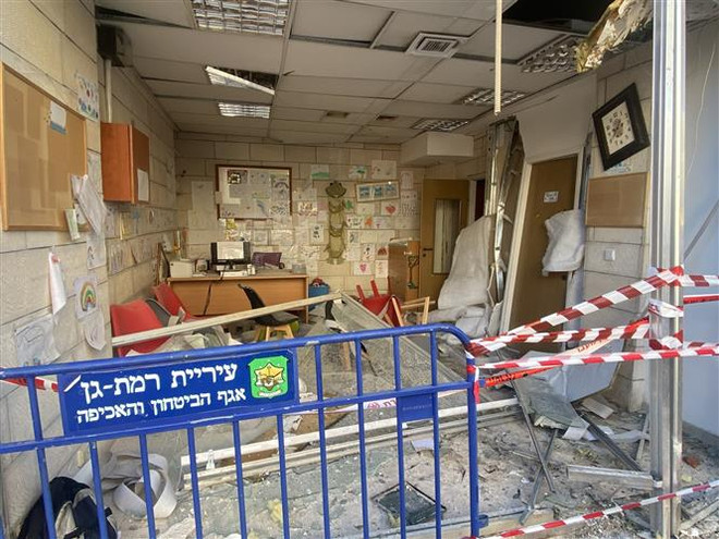 Nhánh quân sự của Hamas bắn rocket vào 2 căn cứ không quân Israel ảnh 1