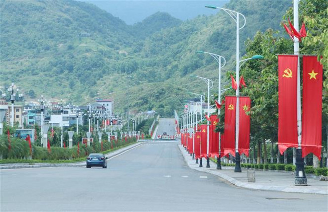 Rộn ràng không khí ngày hội lớn trên các bản làng ở Lai Châu ảnh 1