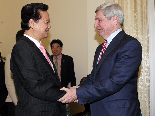 Thủ tướng tiếp Phó Chủ tịch thứ nhất Duma Quốc gia Nga ảnh 1