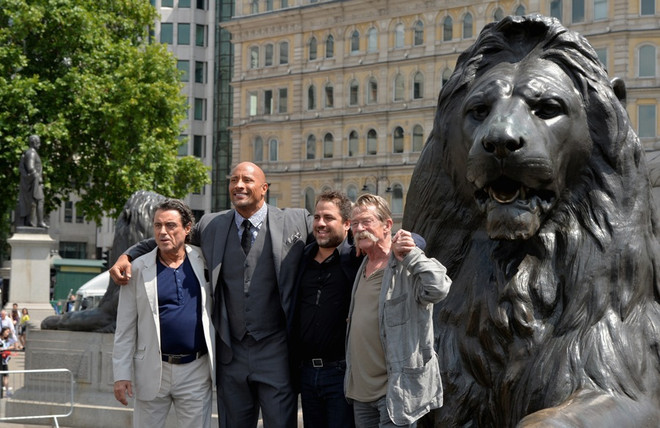 Dàn sao “bom tấn” Hercules gây náo động quảng trường London ảnh 3