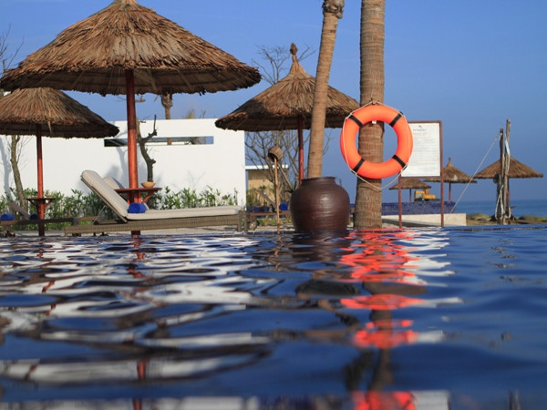 Du lịch dịp nghỉ lễ 30/4: Giá tour rẻ hơn ngày thường ảnh 1