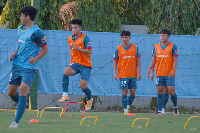 Ngôi sao U23 đến từ Giải hạng Nhất: 'Lợi thế của em là tốc độ' ảnh 1