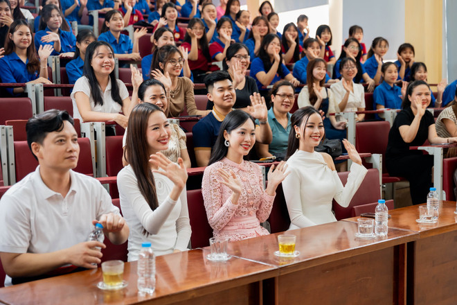 HOA HAU QUOC GIA VIET NAM (1).jpg