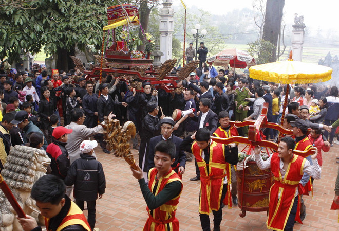 Hà Nội: Tưng bừng khai hội Tản Viên Sơn Thánh tại huyện Ba Vì ảnh 1