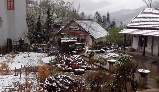 Nhiệt độ ở Sa Pa có thể xuống âm 2 độ C, xuất hiện mưa tuyết ảnh 1