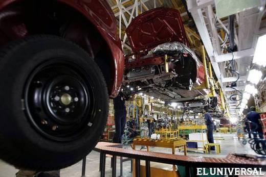 IMF dự báo tiêu cực về kinh tế Mỹ Latinh, Caribe trong năm 2016 ảnh 1