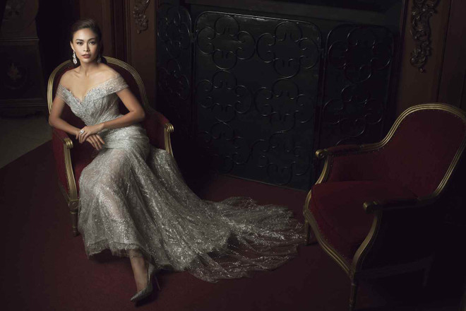 Thí sinh Hoa hậu Hoàn vũ quyến rũ trong váy dạ hội trước đêm chung kết ảnh 1