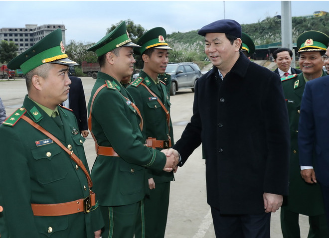 Chủ tịch nước Trần Đại Quang dự lễ thượng cờ trên đỉnh Fansipan ảnh 2