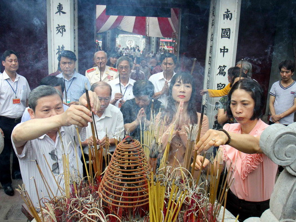 Vẫn thiếu minh bạch trong quản lý, sử dụng tiền công đức ảnh 1