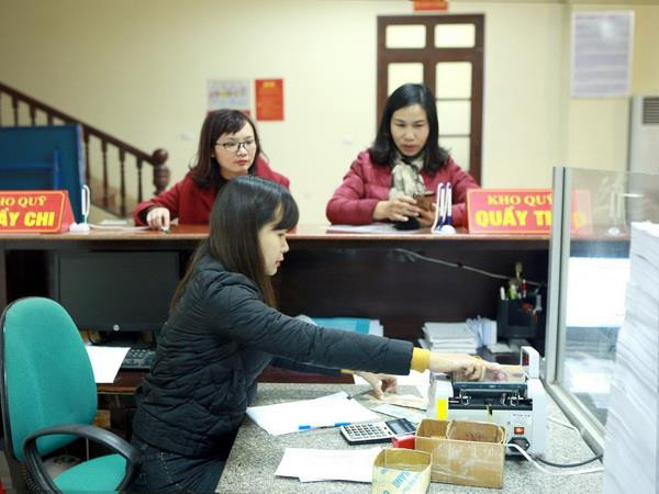 Nghị quyết về việc sắp xếp các đơn vị hành chính cấp huyện, cấp xã ảnh 1