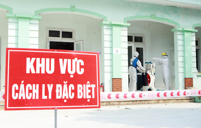 [Photo] Những chiến sỹ nơi tuyến đầu chống dịch COVID-19 ở Bình Xuyên ảnh 12