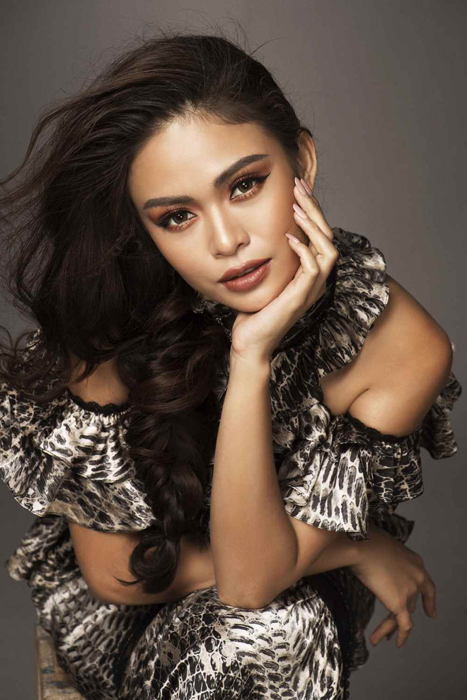 Á hậu Mâu Thủy gợi cảm trong những thiết kế Xuân Hè 2018 ảnh 6