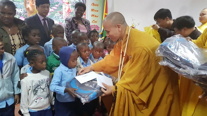 Cộng đồng người Việt tại Mozambique long trọng tổ chức Đại lễ Phật Đản ảnh 2