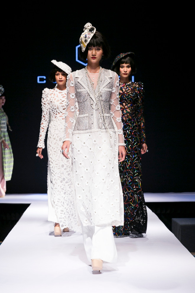 Ngắm 'Phong cách sống châu Âu' trên sàn diễn Việt Nam ảnh 8