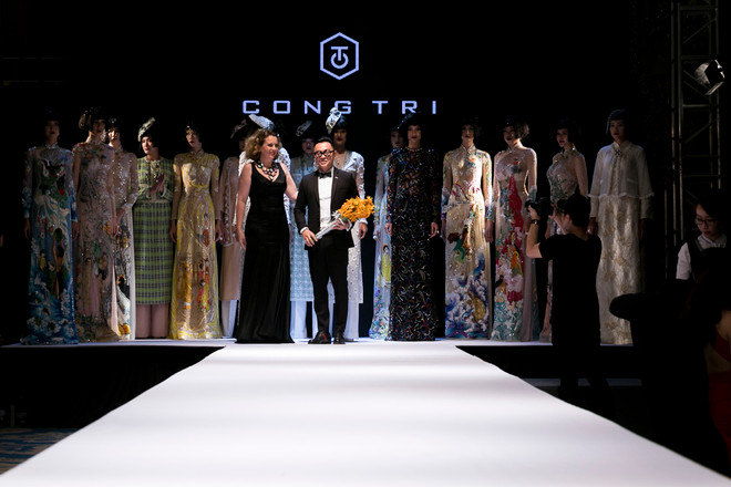 Ngắm 'Phong cách sống châu Âu' trên sàn diễn Việt Nam ảnh 2