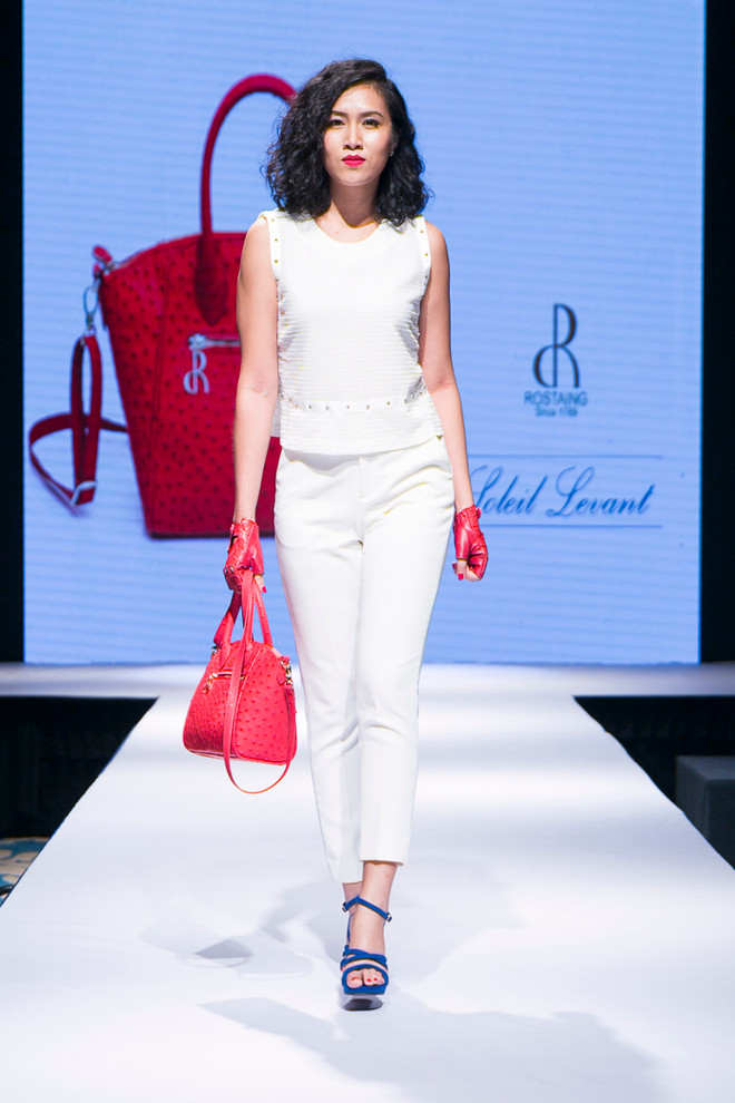 Ngắm 'Phong cách sống châu Âu' trên sàn diễn Việt Nam ảnh 16