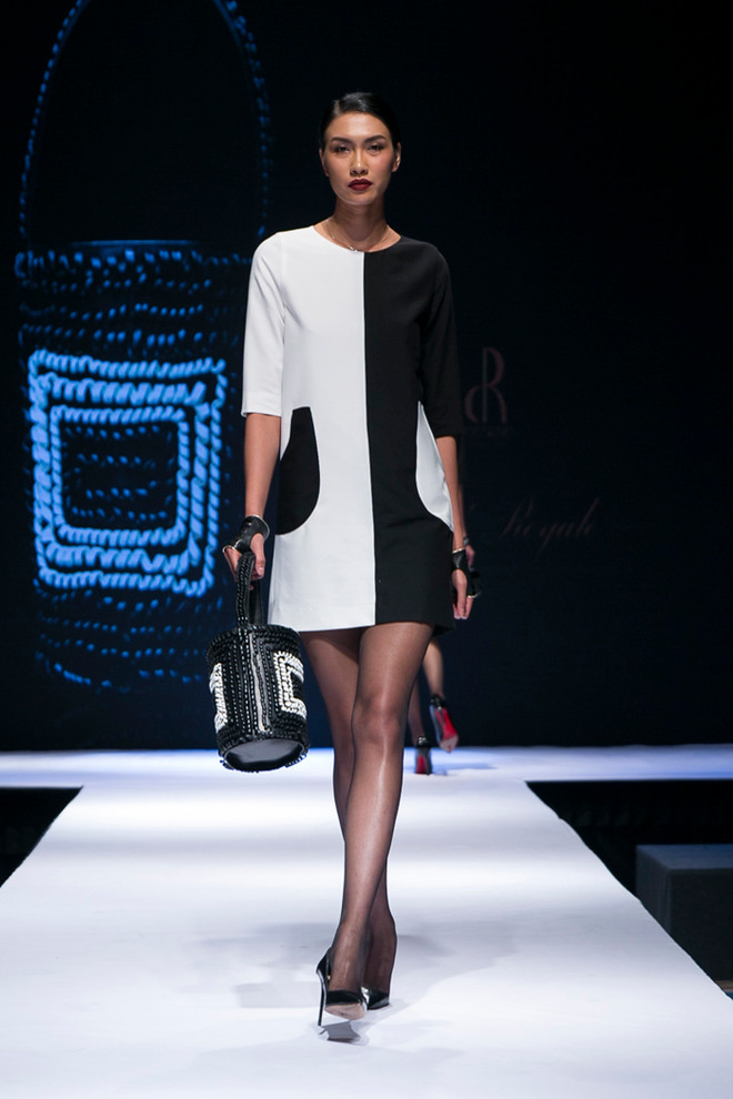 Ngắm 'Phong cách sống châu Âu' trên sàn diễn Việt Nam ảnh 13