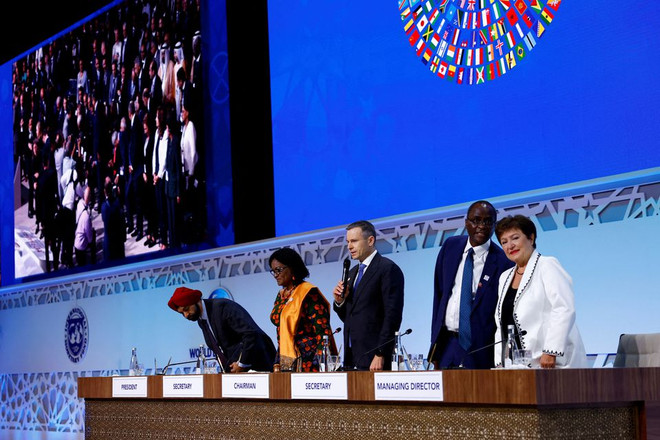 Đại biểu dự Hội nghị Thường niên mùa Thu của IMF và WB tại Marrakech. (Nguồn: Reuters) Hội nghị Thường niên mùa Thu của IMF và WB: Tiếng gọi từ Marrakech ảnh 2