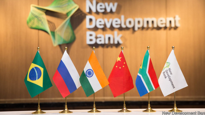 Ngân hàng Phát triển mới (NDB) do BRICS thành lập năm 2015. (Nguồn: Outlook India) Tổng thống Brazil: BRICS có khả năng tạo ra thay đổi với việc lập NDB ảnh 1