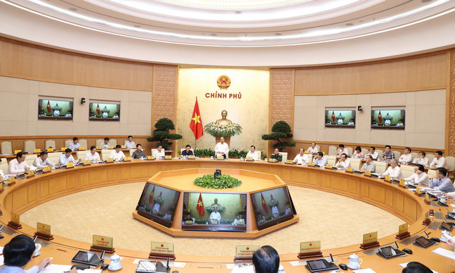 Thủ tướng chủ trì họp Chính phủ chuyên đề xây dựng thể chế ảnh 1