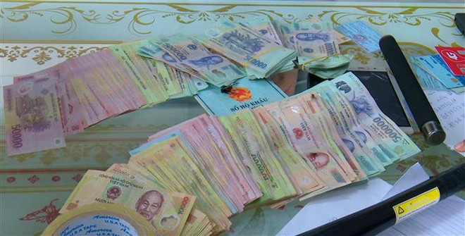 Bạc Liêu: Triệt xóa điểm cá độ bóng đá quy mô lớn, bắt giữ 6 đối tượng ảnh 1