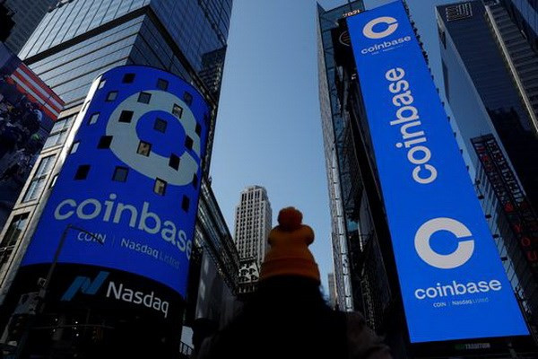 Ảnh minh họa. (Nguồn: Reuters) Coinbase phải chi 100 triệu USD vì vi phạm luật chống rửa tiền ảnh 1