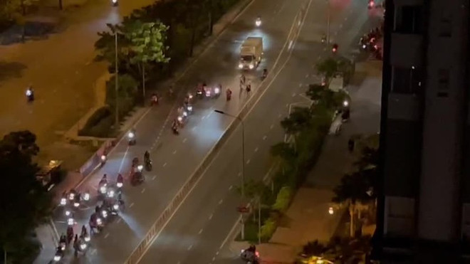 Khởi tố nhóm đối tượng rủ nhau "đi bão" trong ngày mùng 1 Tết ảnh 1