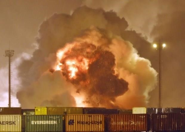 Nổ nhà máy hóa chất ở Trung Quốc khiến ít nhất hai người thiệt mạng ảnh 1