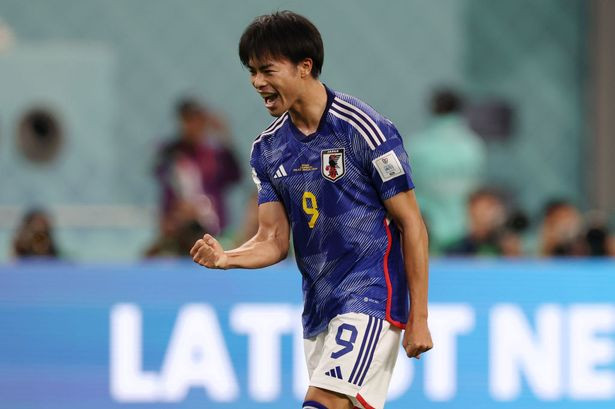 Tiền đạo cánh Kaoru Mitoma. (Nguồn:GettyImages) Kaoru Mitoma nhận giải Cầu thủ xuất sắc Nhật Bản năm 2022 ảnh 1