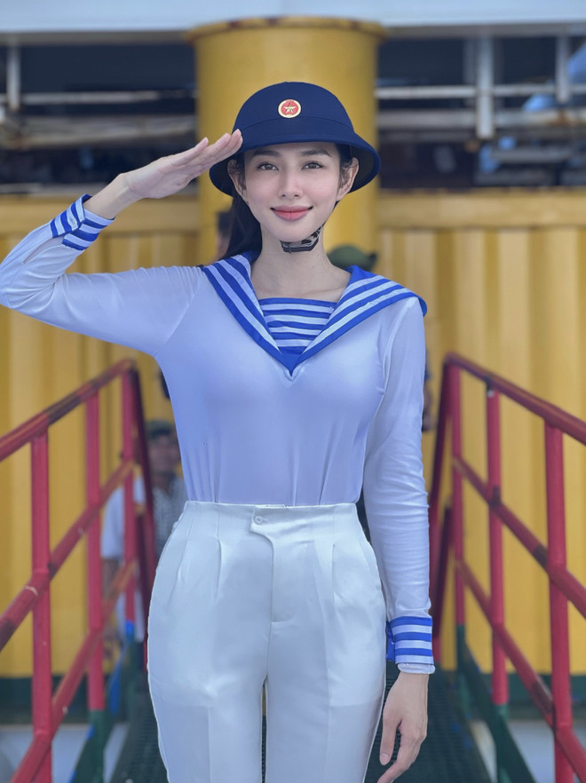 Hoa hậu Thùy Tiên và hành trình 7 ngày trên quần đảo Trường Sa ảnh 1