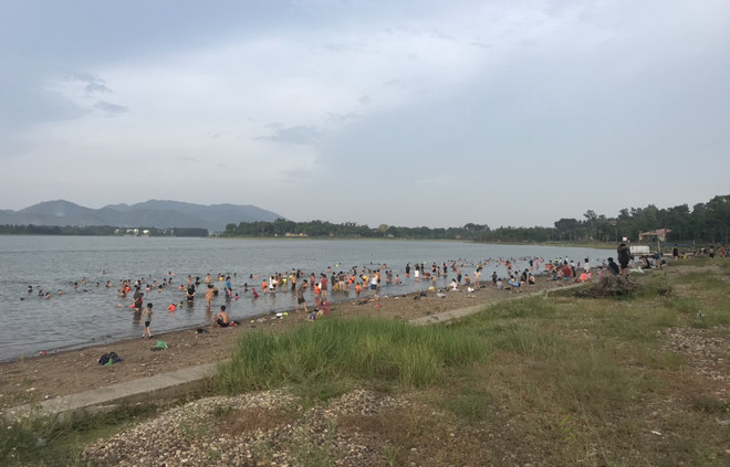 Chống đuối nước dịp Hè: Không để trẻ em đùa giỡn với 'thủy thần' ảnh 2