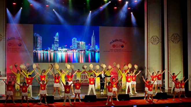 Lễ hội Văn hóa Thế giới TP.HCM-Gyeongju hút hơn 4 triệu lượt khách ảnh 1