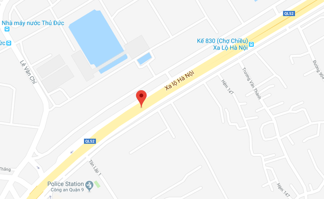 Xe máy bị cuốn vào gầm xe tải, một người tử vong tại chỗ ảnh 1