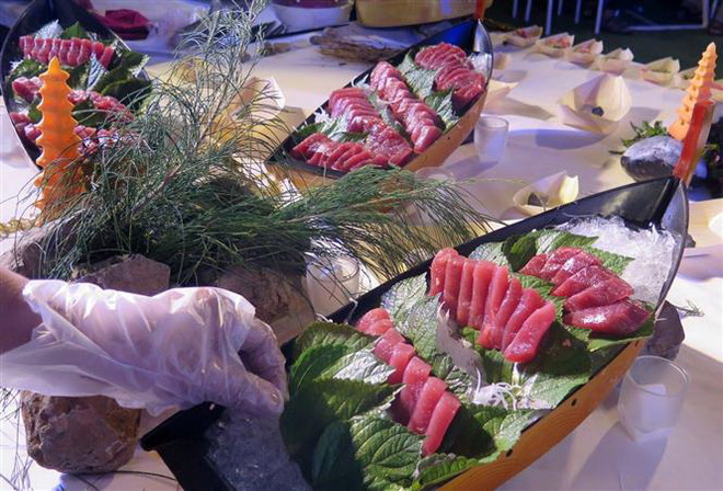 Phú Yên: Trình diễn các món ăn hấp dẫn từ cá ngừ đại dương ảnh 1