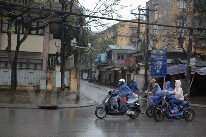 Bắc Bộ có mưa phùn và sương mù, nhiệt độ Hà Nội thấp nhất là 15 độ C ảnh 1