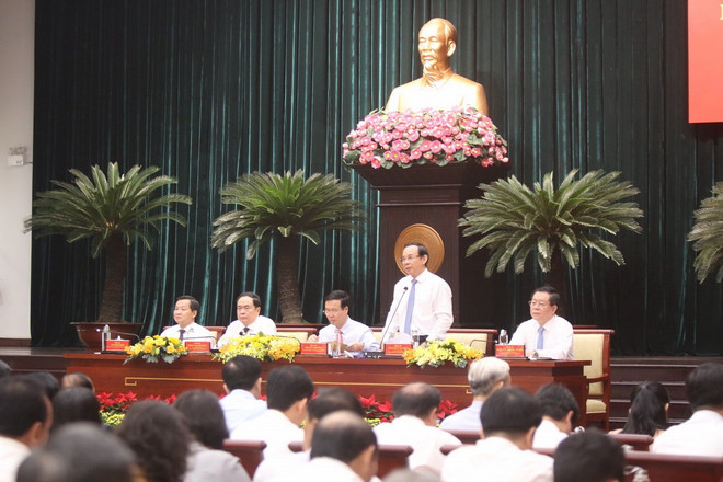 Ông Nguyễn Văn Nên, Ủy viên Bộ Chính trị, Bí thư Thành ủy Thành phố Hồ Chí Minh phát biểu tại hội nghị. (Ảnh: Thanh Vũ/TTXVN) Tạo điều kiện thuận lợi nhất cho TP.HCM phát triển nhanh, bền vững ảnh 1