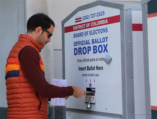 Cuộc bầu cử giữa kỳ ở Mỹ: Những kết quả đáng chú ý đầu tiên ảnh 1