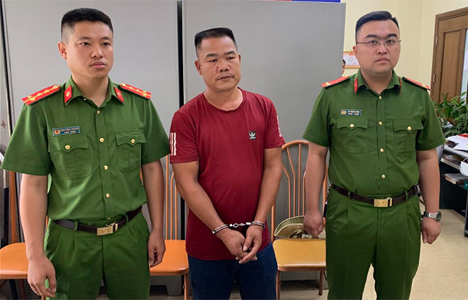 Bắt giữ đối tượng thuê người khai thác trái phép nhiều cây ban ảnh 1