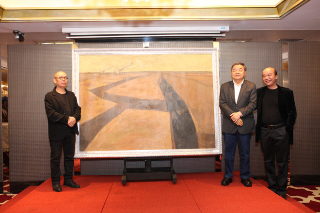 Apricot Hà Nội: Khách sạn trưng bày những bức tranh quý hiếm ảnh 1