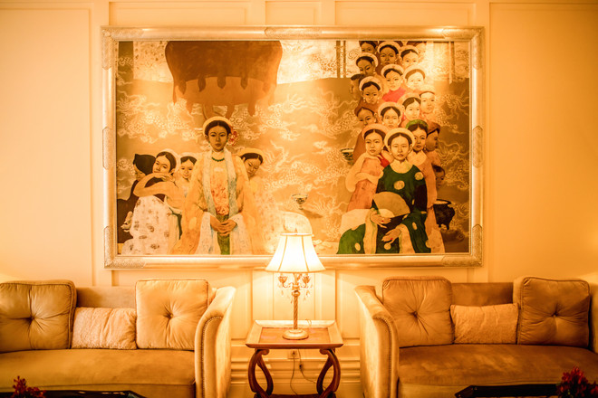 Apricot Hà Nội: Khách sạn trưng bày những bức tranh quý hiếm ảnh 6