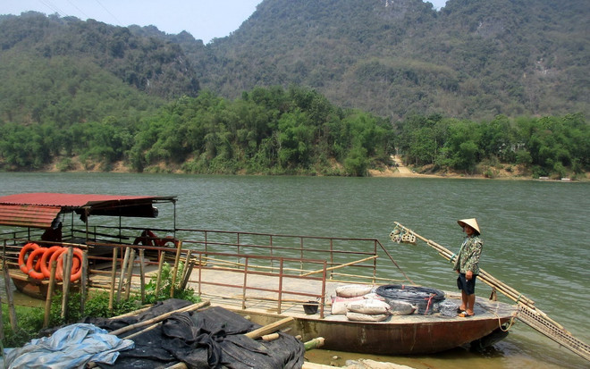 Thanh Hóa: Tròng trành hành trình đến trường của học sinh làng Bèo Bọt ảnh 2