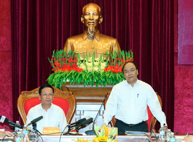 Thủ tướng Nguyễn Xuân Phúc phát biểu. (Ảnh: Thống Nhất/TTXVN) Thủ tướng: Nông nghiệp hữu cơ là hướng phát triển của Hòa Bình ảnh 1