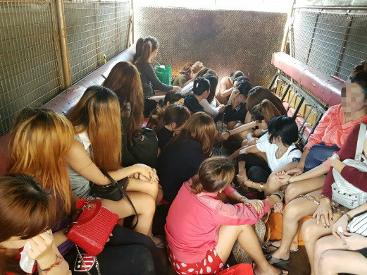 Bảy phụ nữ Việt bị bắt tại Malaysia vì không có giấy tờ hợp lệ ảnh 1